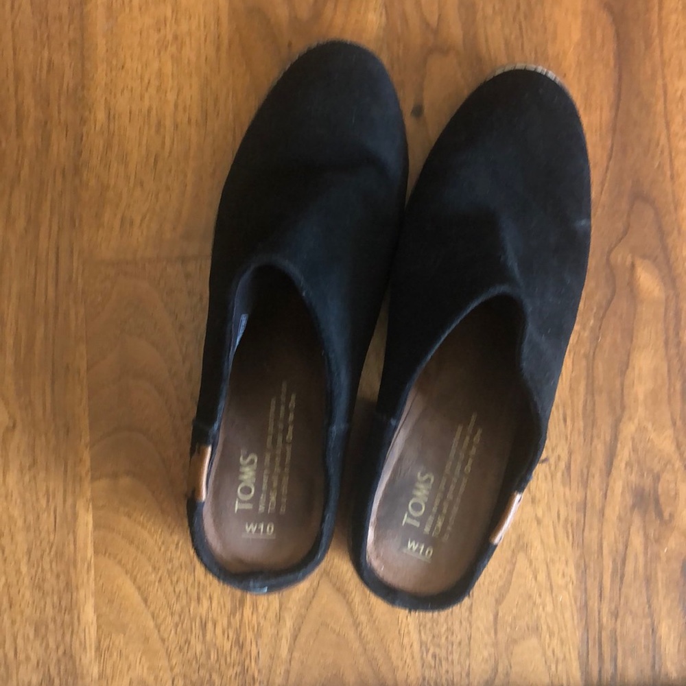 Toms Black Suede Mules W10